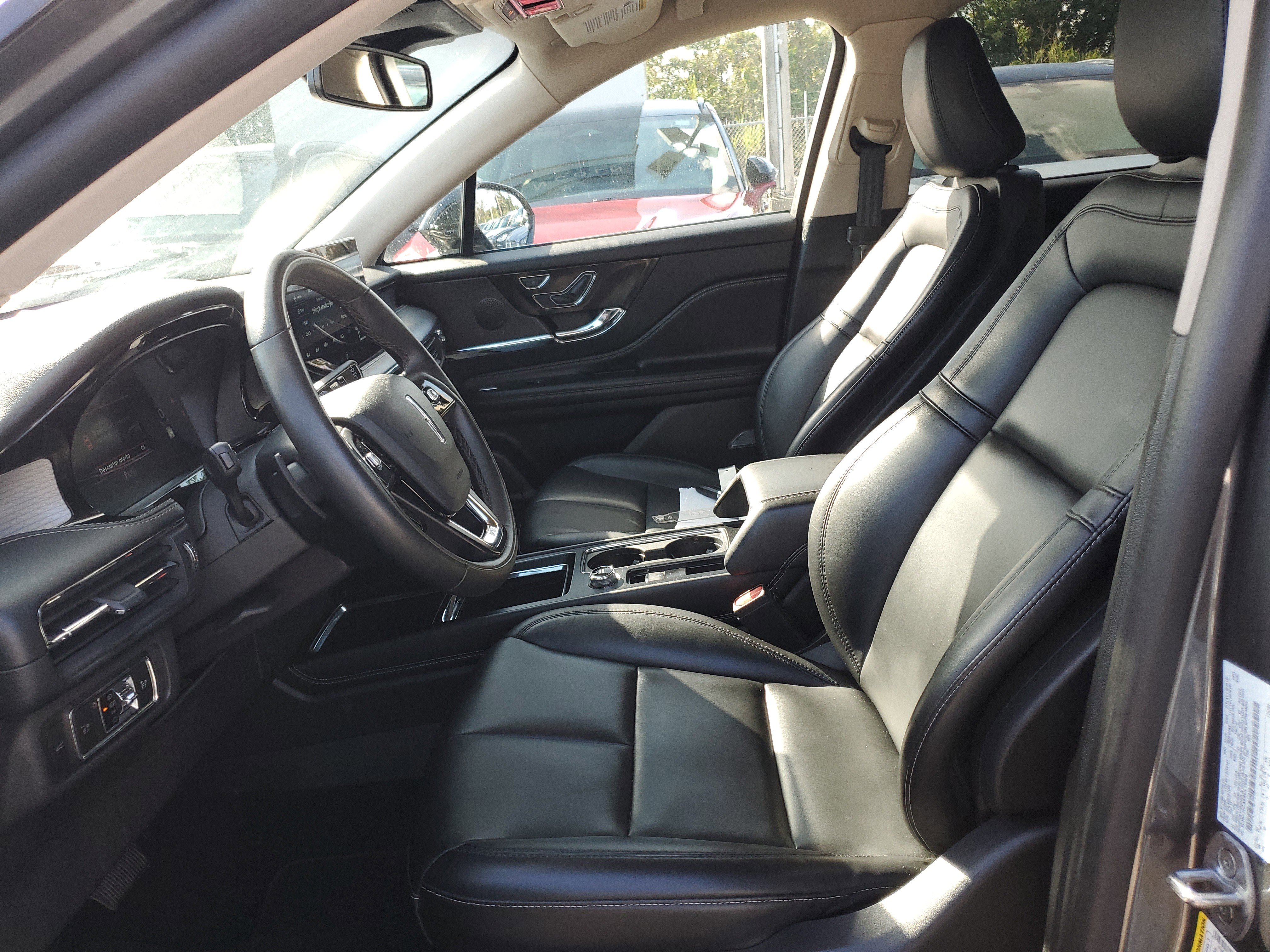 Certified 2024 Lincoln Corsair FWD image 14