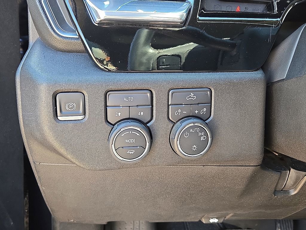 Used 2024 Chevrolet Silverado 1500 LT w/ Protection Package image 24