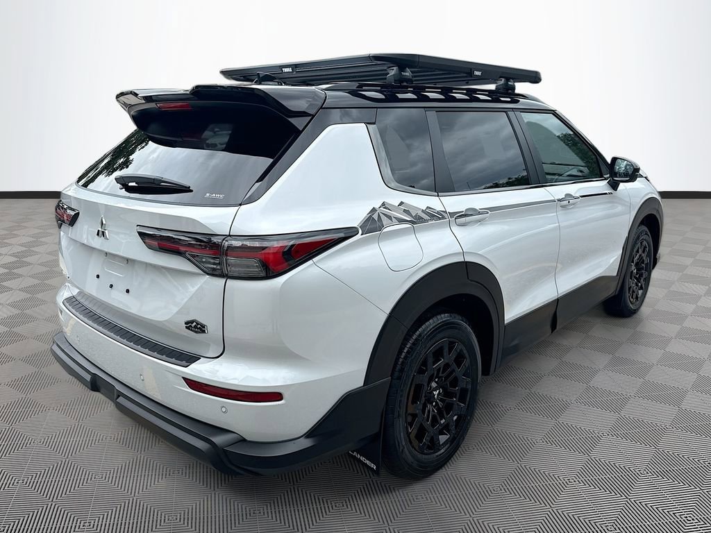 New 2026 Mitsubishi Outlander AWD image 7