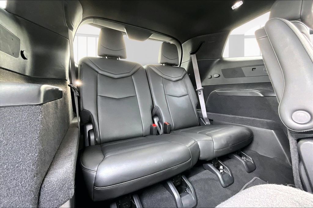 Certified 2025 Cadillac XT6 Premium Luxury AWD/4WD image 28