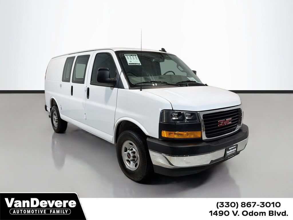 Used 2025 GMC Savana 2500 w/ Driver Convenience Package RWD image 1