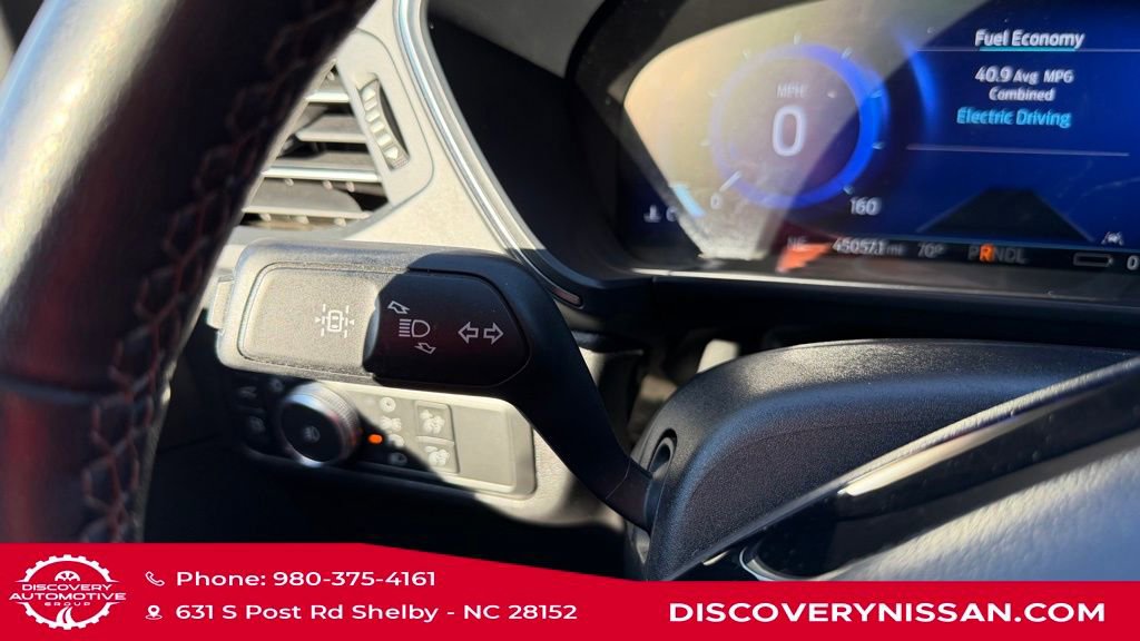 Used 2022 Ford Escape Titanium w/ Titanium Premium Package image 27