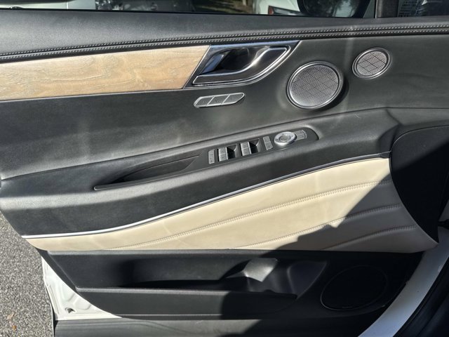 Used 2022 Genesis GV80 2.5T w/ Prestige Package 05 image 7