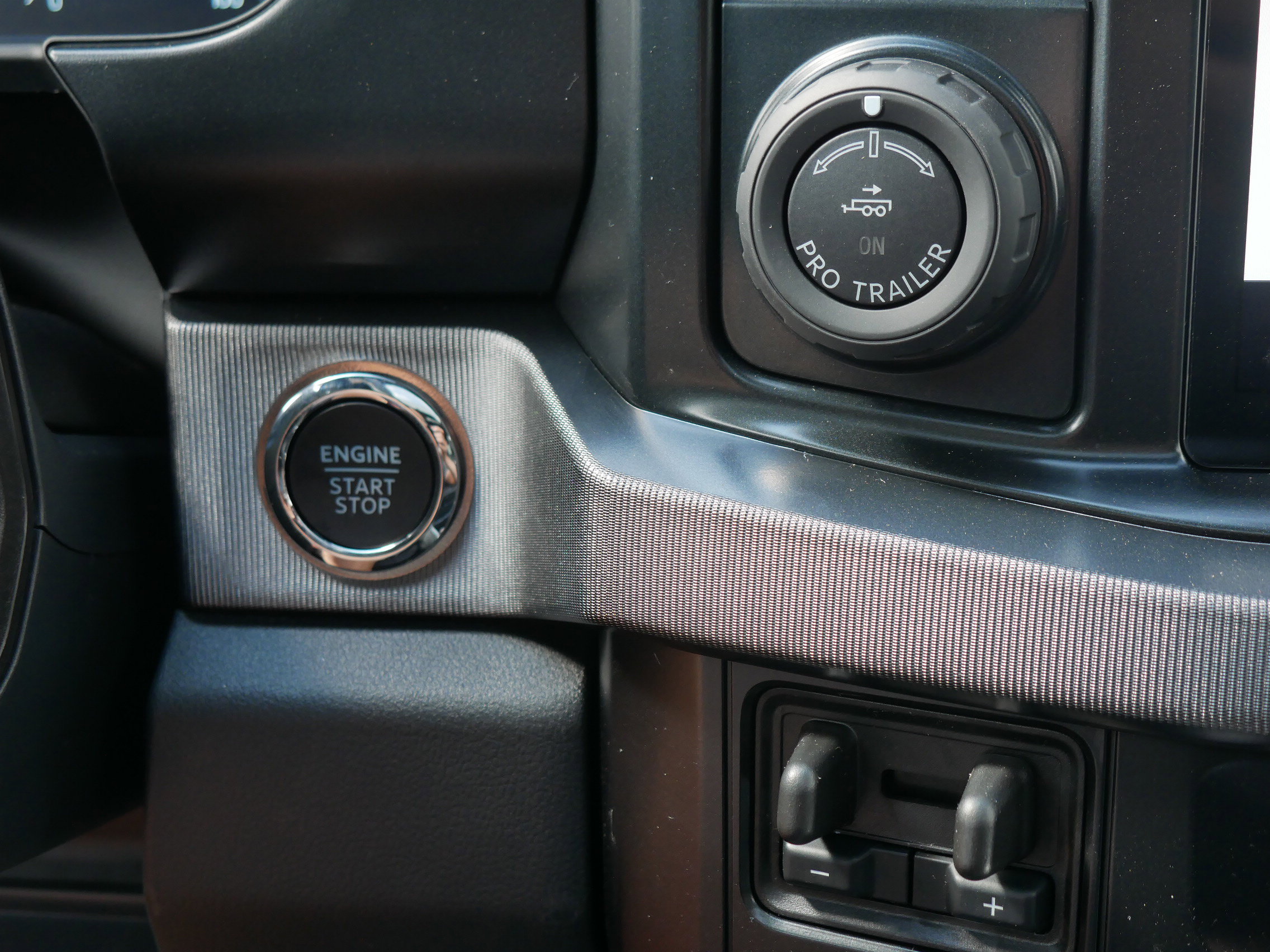 New 2026 Ford F250 Platinum image 10