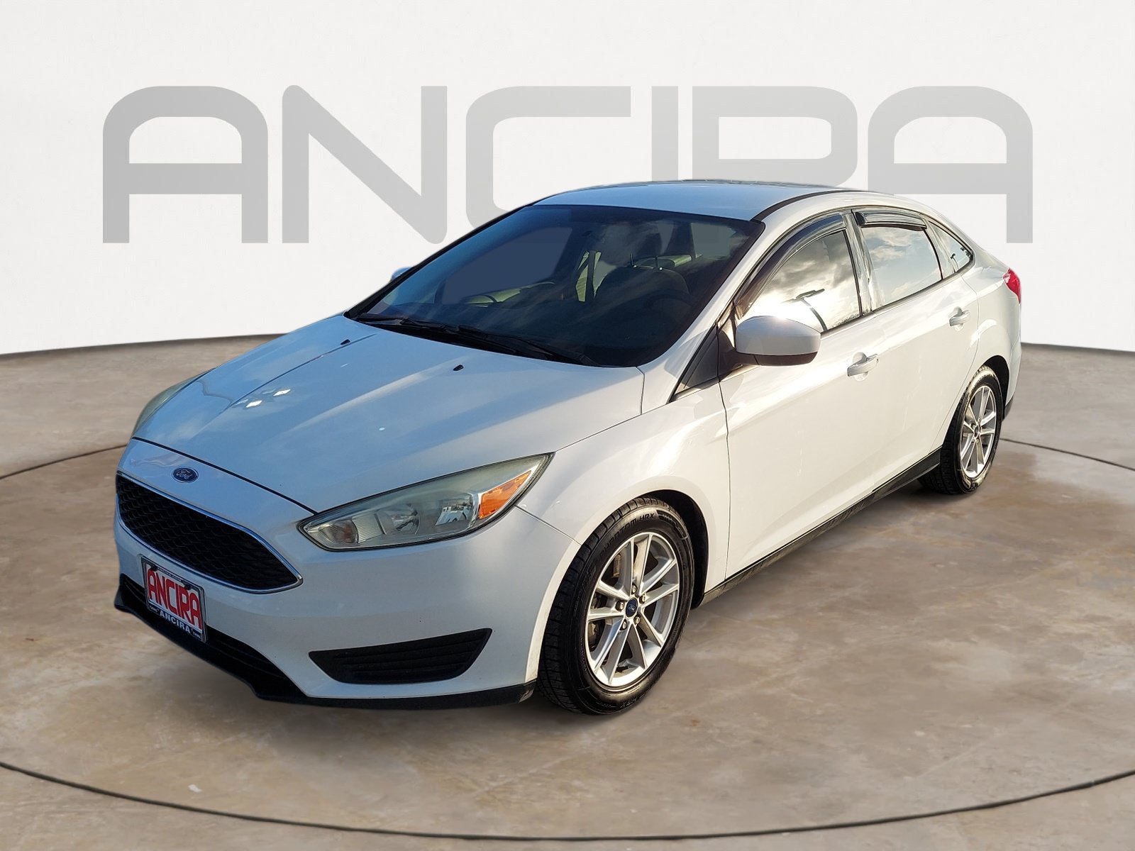 Used 2018 Ford Focus SE FWD image 8