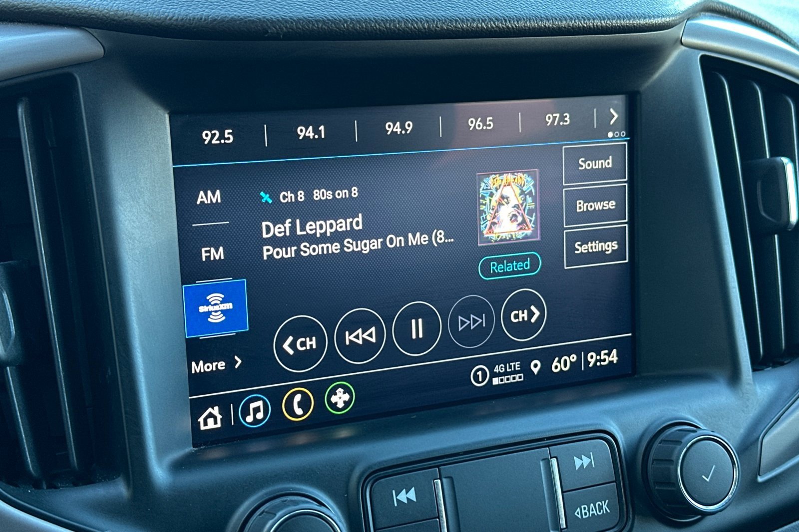 Used 2023 GMC Terrain AT4 image 18