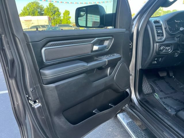 Used 2025 RAM 1500 Big Horn AWD/4WD image 5
