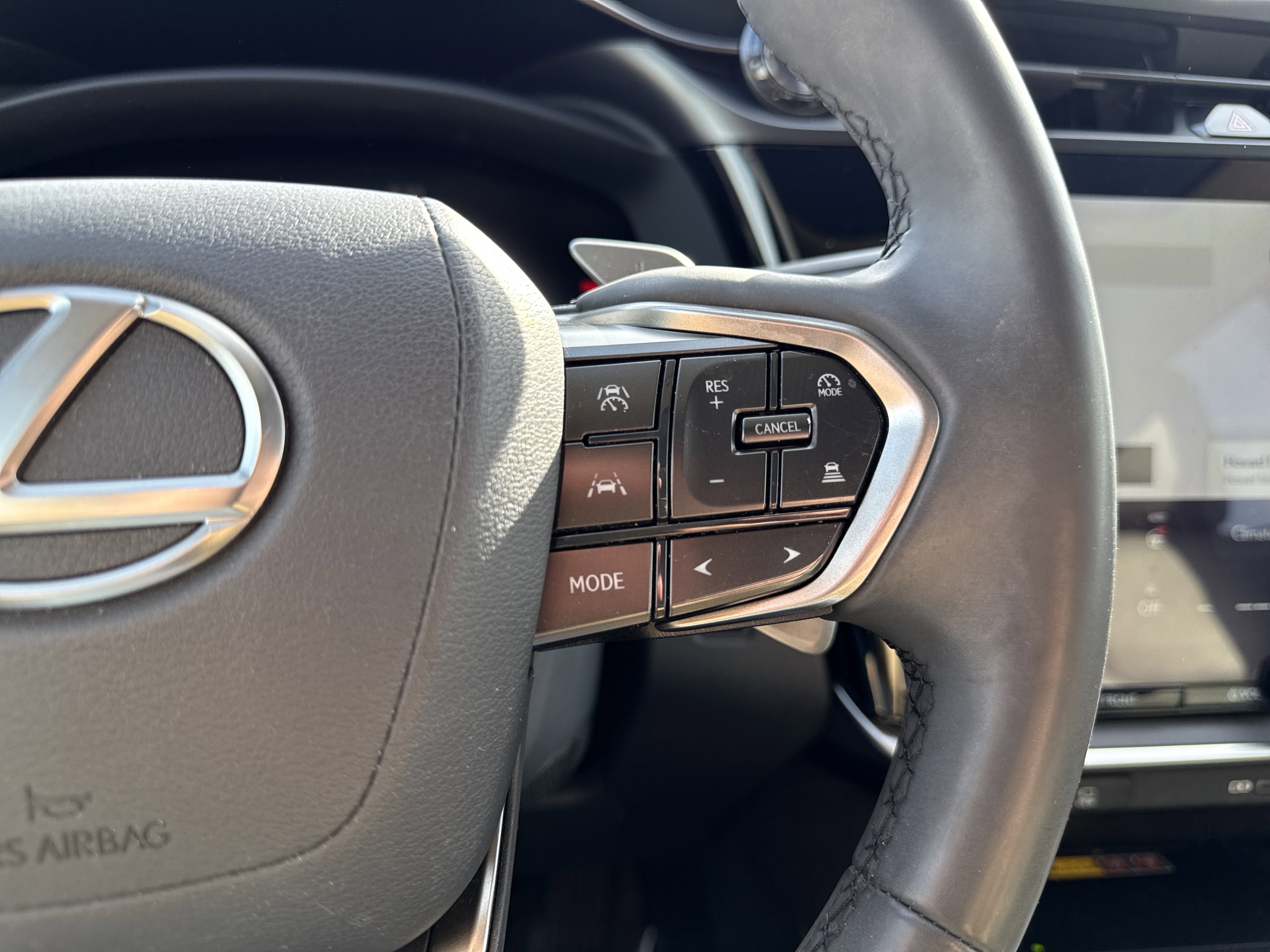 Used 2023 Lexus RZ 450e Premium w/ Accessory Package (2T) image 27