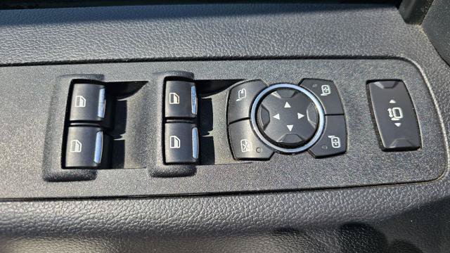Used 2017 Ford F350 Lariat w/ Chrome Package AWD/4WD image 31