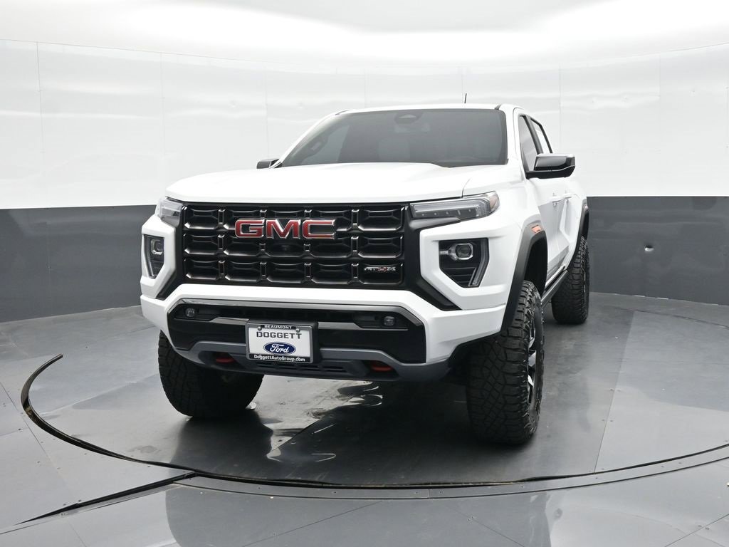 Used 2024 GMC Canyon AT4X image 17