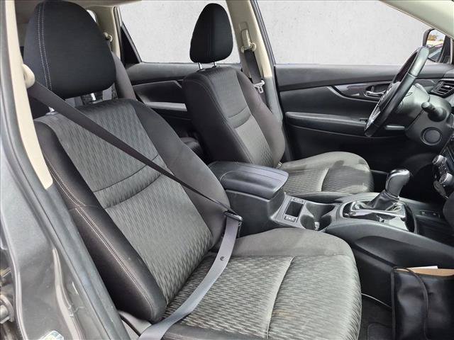 Used 2020 Nissan Rogue SV w/ Premium Package AWD/4WD image 11