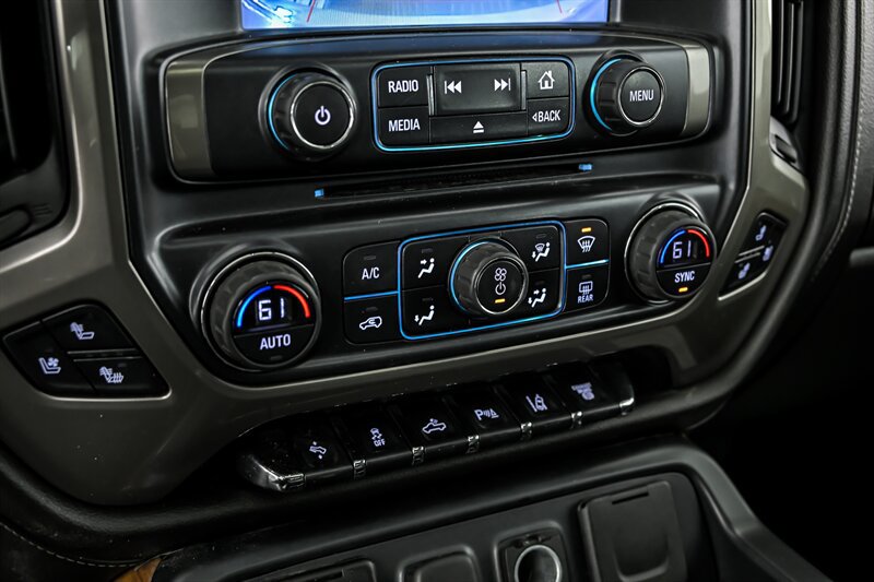 Used 2018 Chevrolet Silverado 2500 High Country w/ Duramax Plus Package AWD/4WD image 26