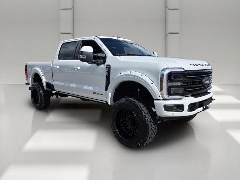 Used 2026 Ford F250 Platinum AWD/4WD image 7