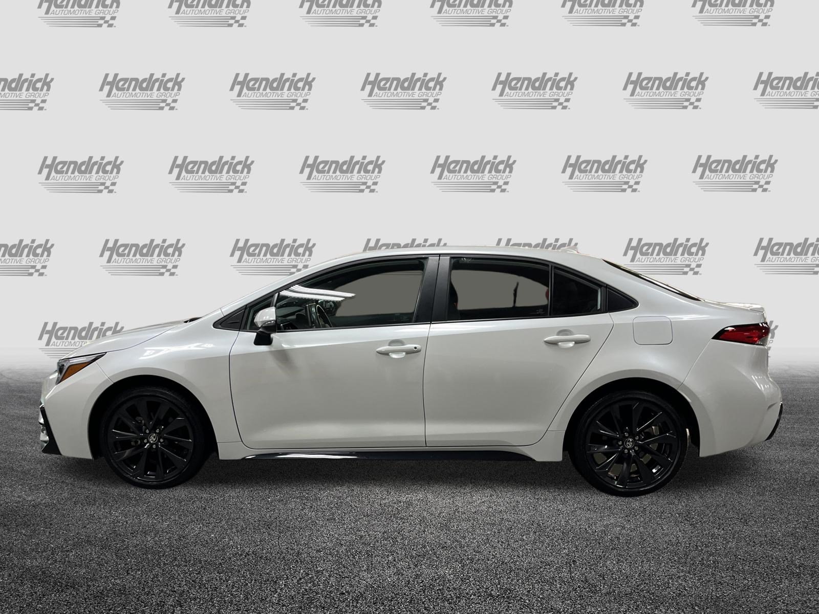 Used 2023 Toyota Corolla SE w/ SE Premium Package FWD image 7