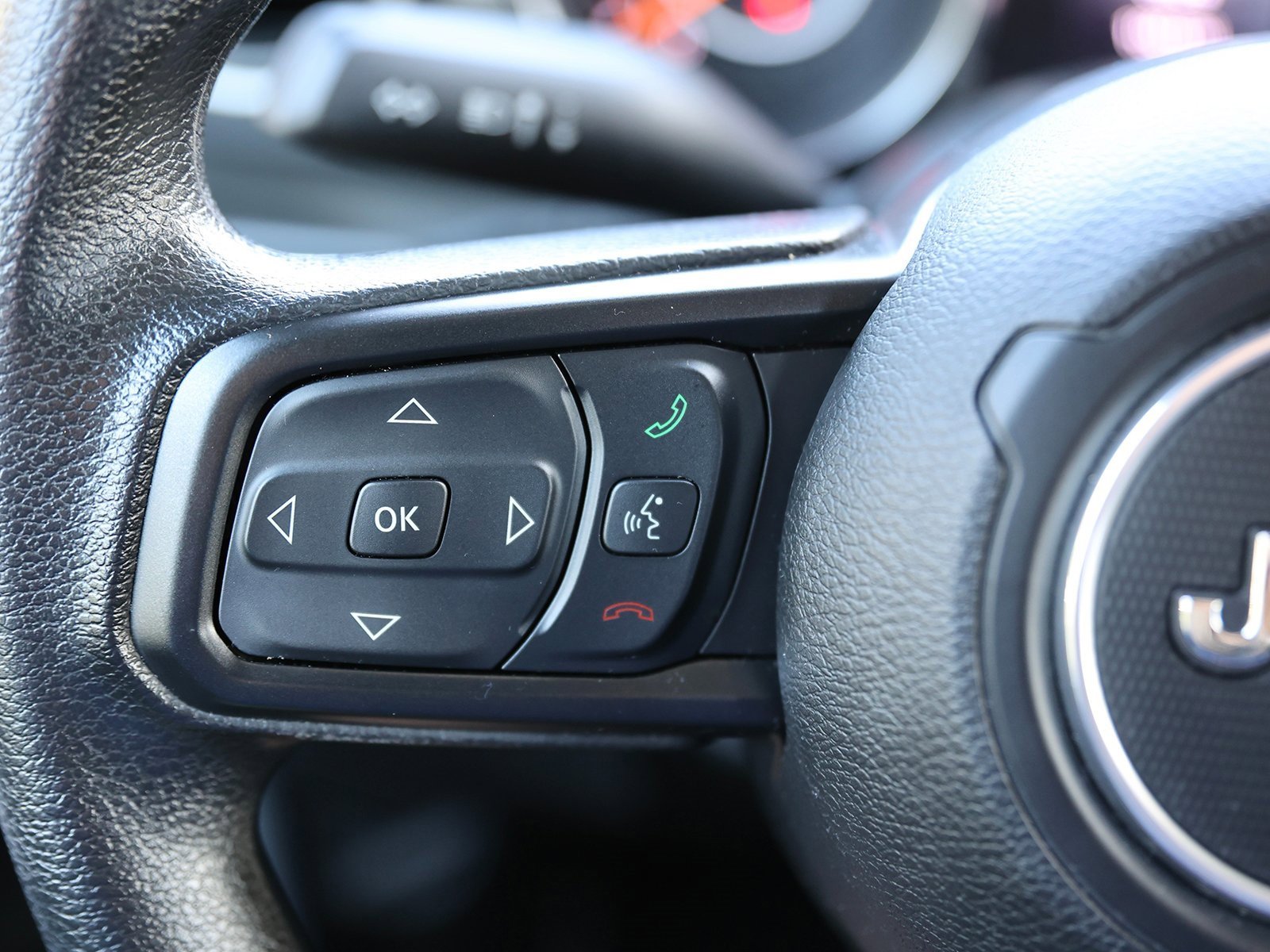 Used 2023 Jeep Gladiator Sport w/ Trailer Tow Package image 33