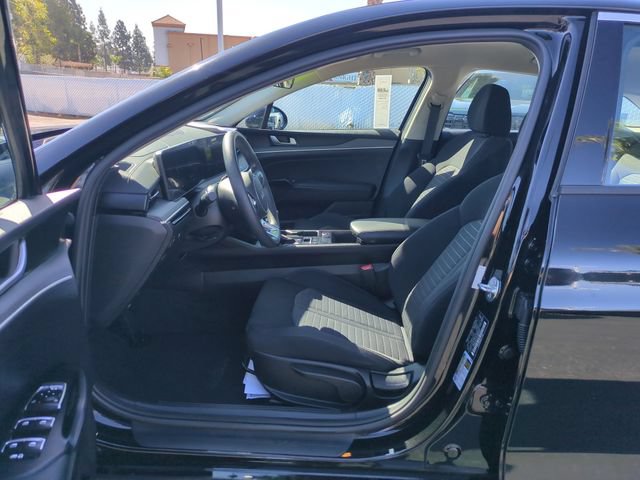 Certified 2025 Kia K5 LXS FWD image 15