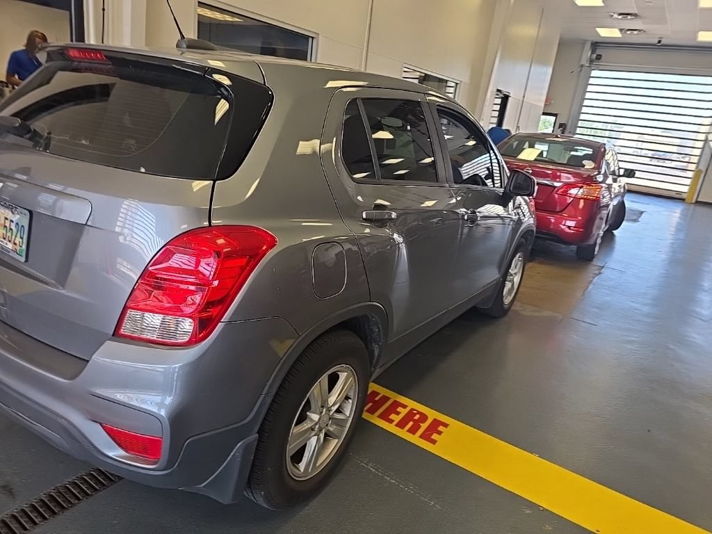 Used 2020 Chevrolet Trax LS w/ LPO, Protection Package FWD image 3