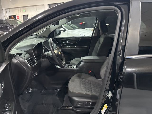 Used 2022 Chevrolet Equinox LT image 11