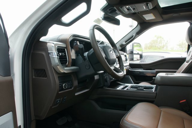 New 2025 Ford F250 King Ranch w/ Chrome Package image 21
