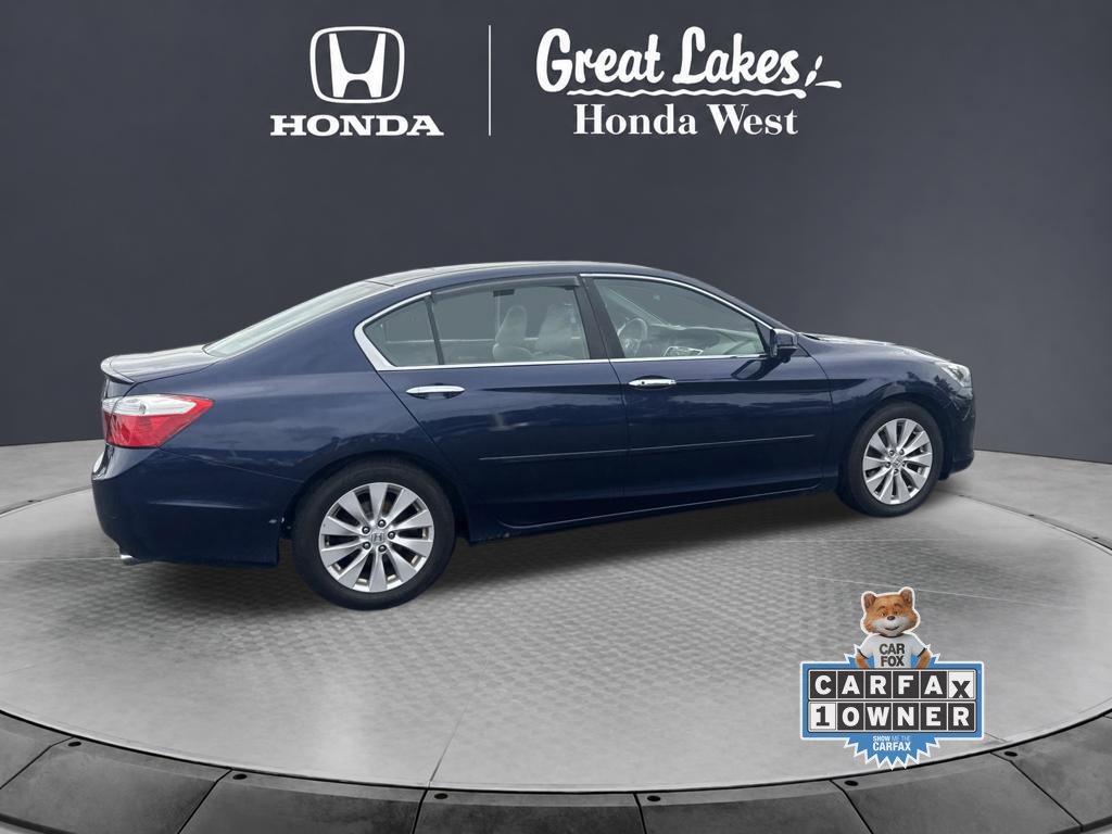 Used 2015 Honda Accord EX image 9