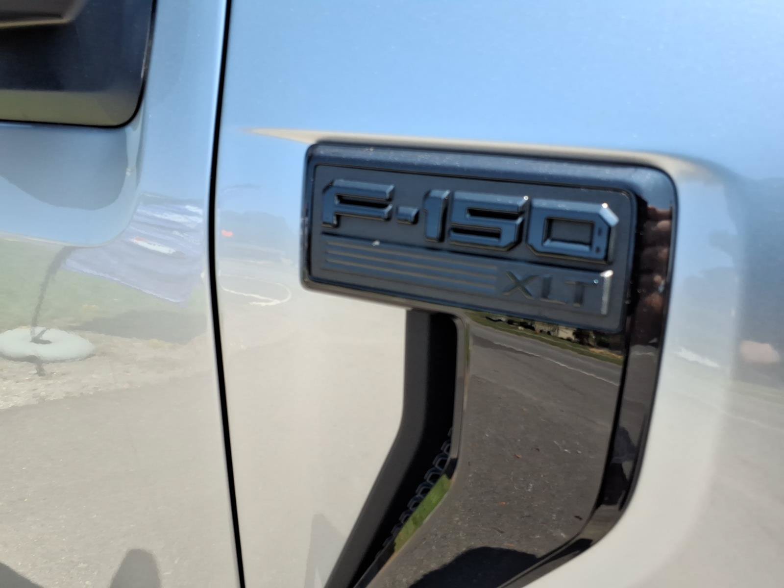 Used 2026 Ford F150 XLT w/ XLT Black Appearance Package AWD/4WD image 8
