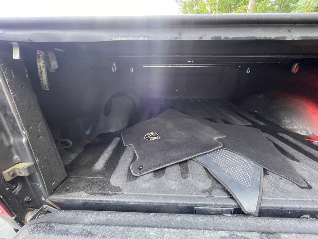 Used 2018 RAM 2500 ST AWD/4WD image 25