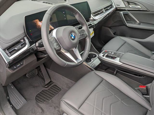 Used 2025 BMW X1 xDrive28i w/ Convenience Package image 3