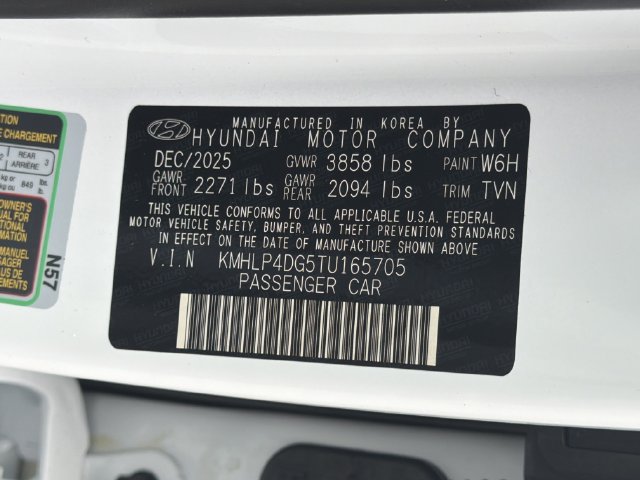 New 2026 Hyundai Elantra Limited FWD image 35
