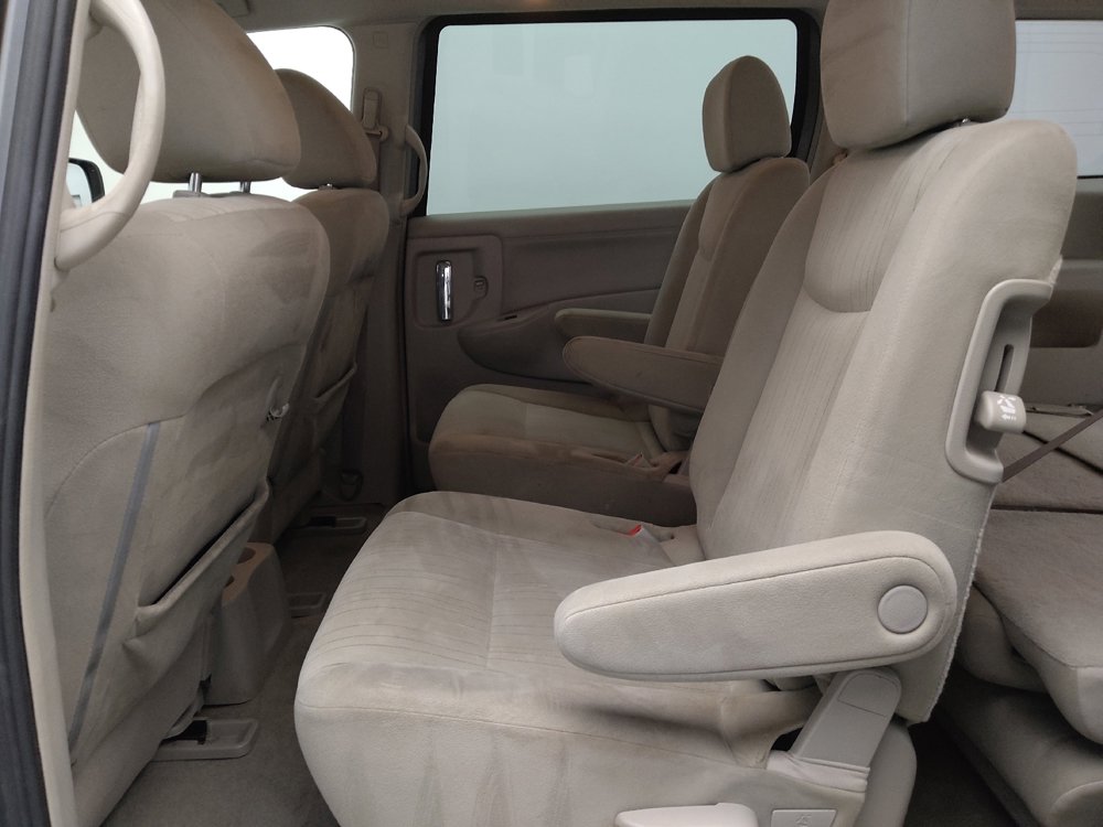 Used 2015 Nissan Quest SV image 18