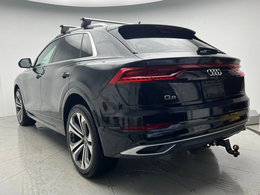 Used 2019 Audi Q8 Prestige w/ Luxury Package image 4