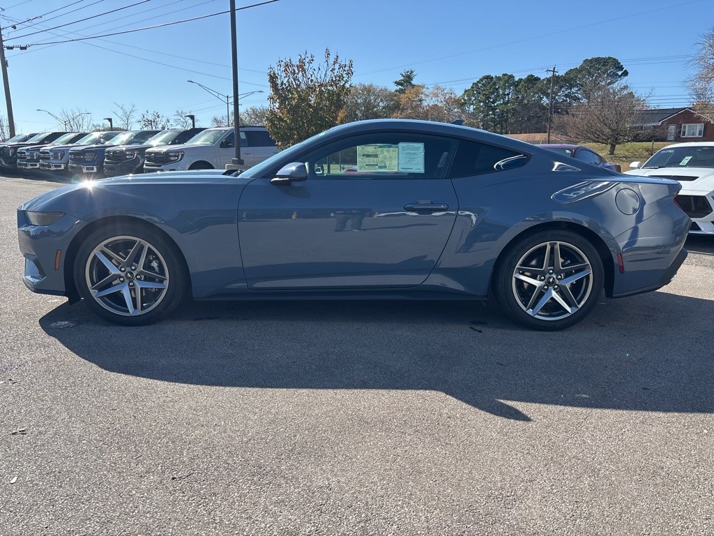 New 2025 Ford Mustang Coupe image 5
