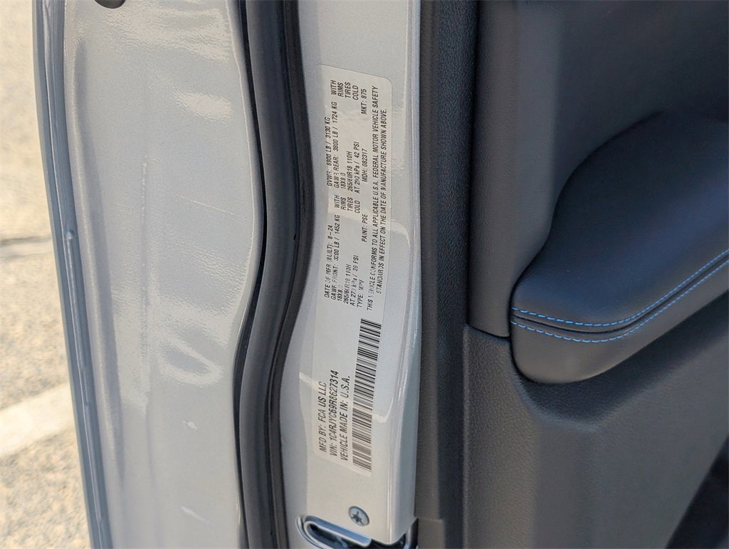 Used 2024 Jeep Grand Cherokee Trailhawk w/ Advanced Protech Group II image 29