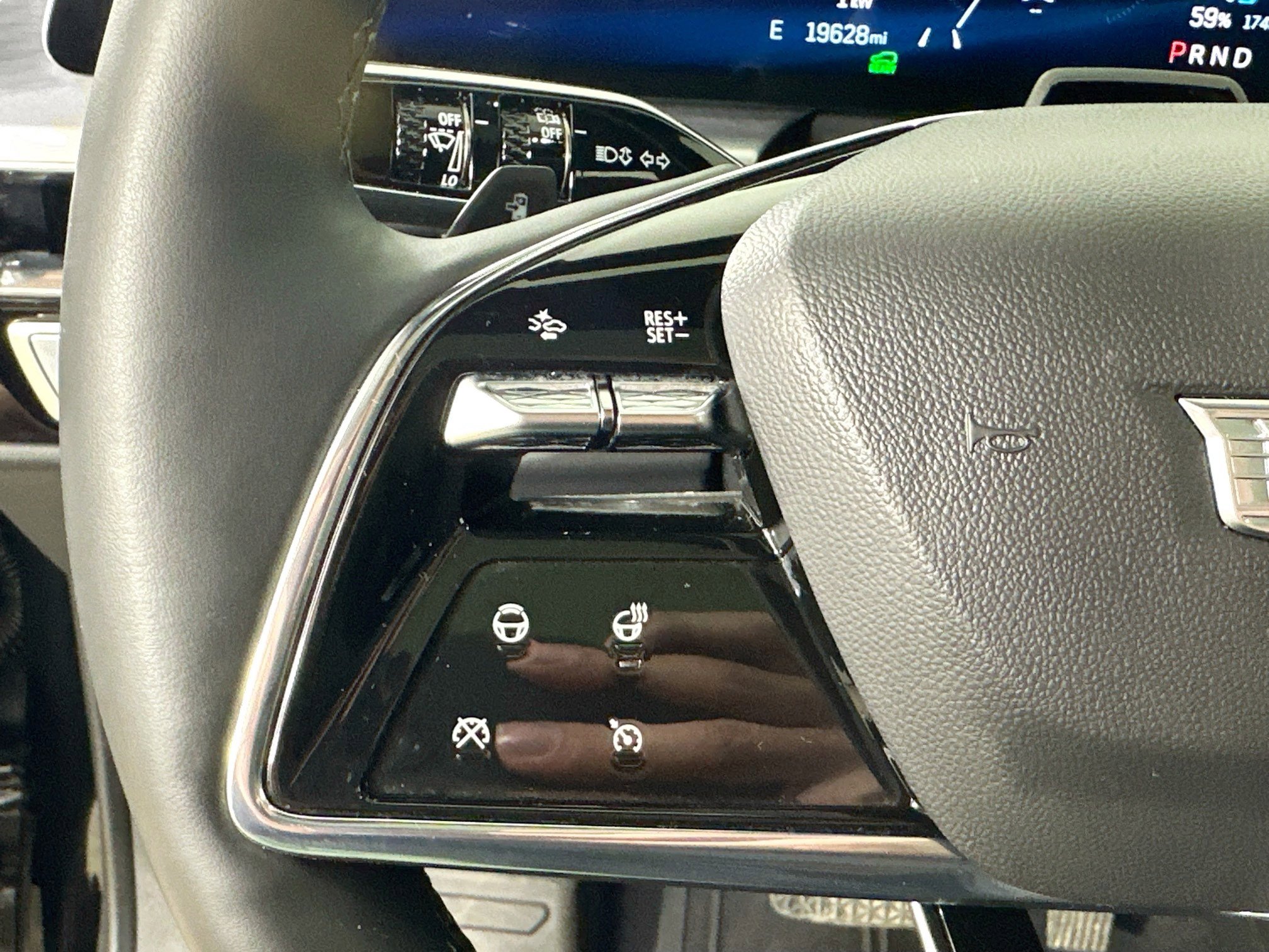 Used 2024 Cadillac Lyriq Luxury w/ LPO, Floor Liner Package image 17