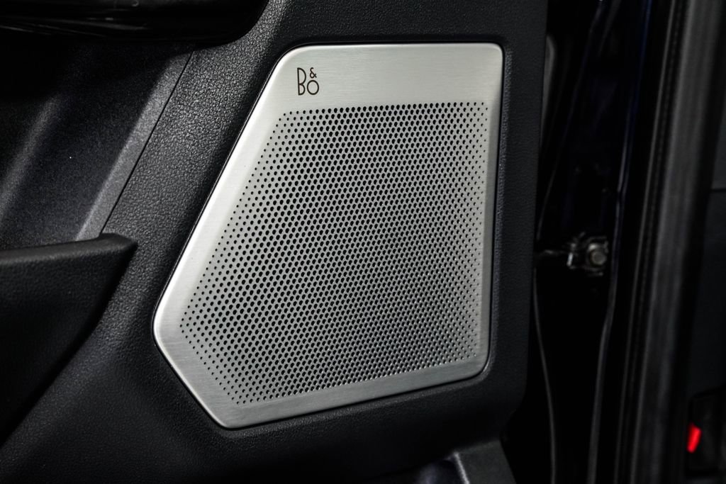 Used 2022 Ford F150 Lightning Platinum image 42