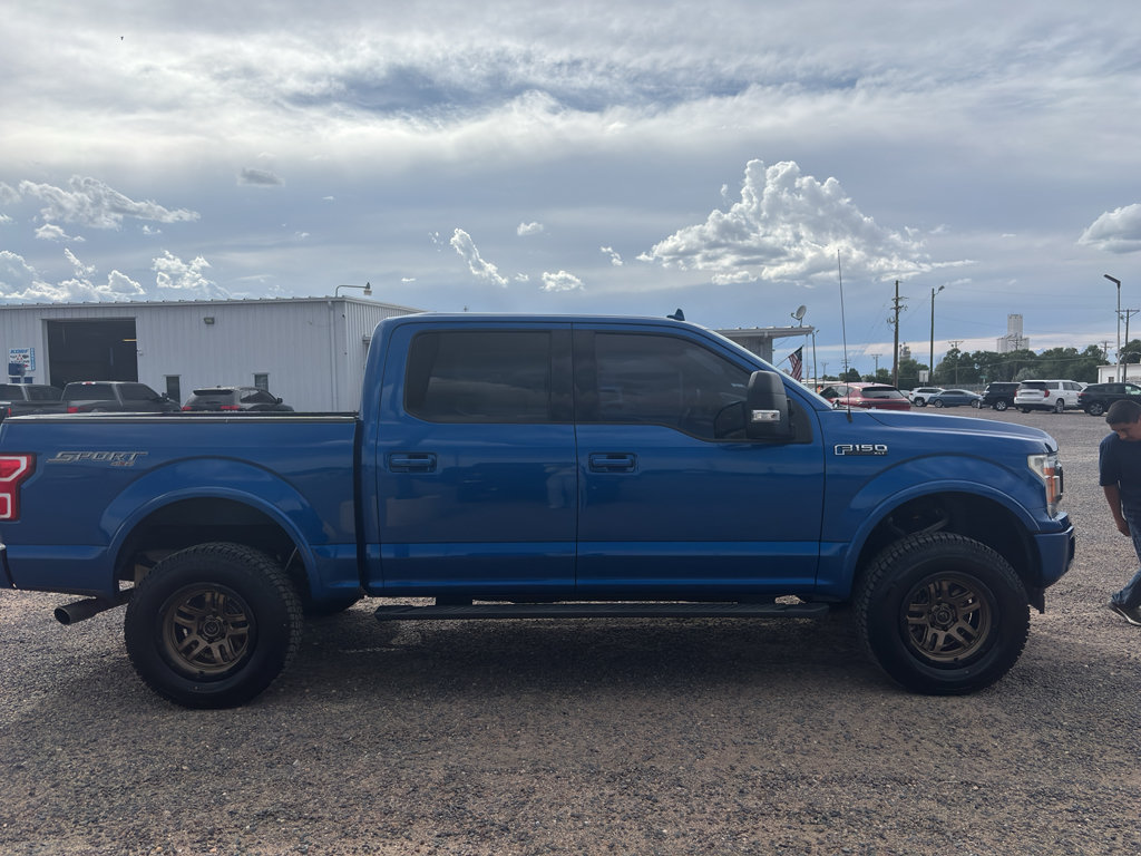 Used 2018 Ford F150 XLT w/ Equipment Group 302A Luxury AWD/4WD image 4