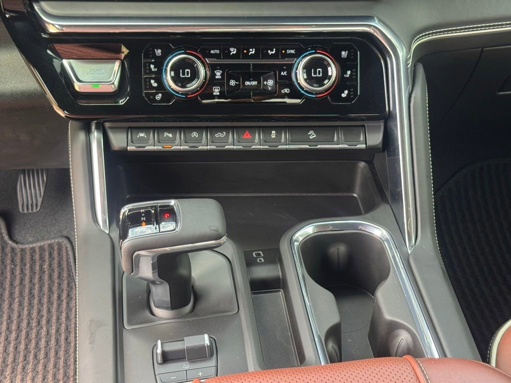 Used 2025 GMC Sierra 1500 Denali Ultimate AWD/4WD image 31