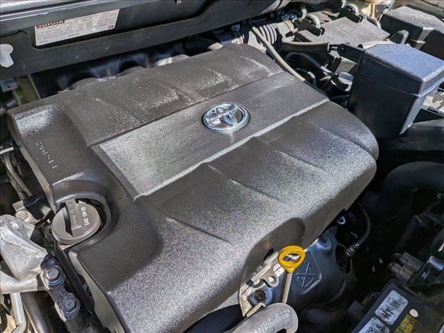 Used 2011 Toyota Sienna LE w/ Towing Pkg image 24