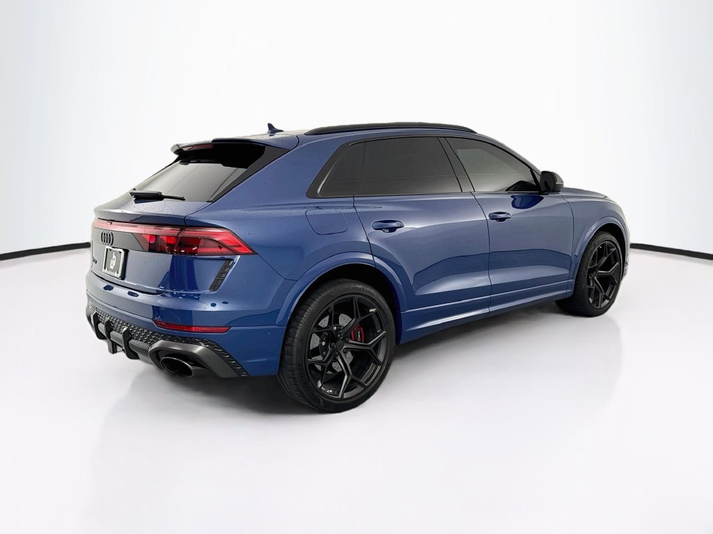Used 2026 Audi RS Q8 performance AWD/4WD image 5