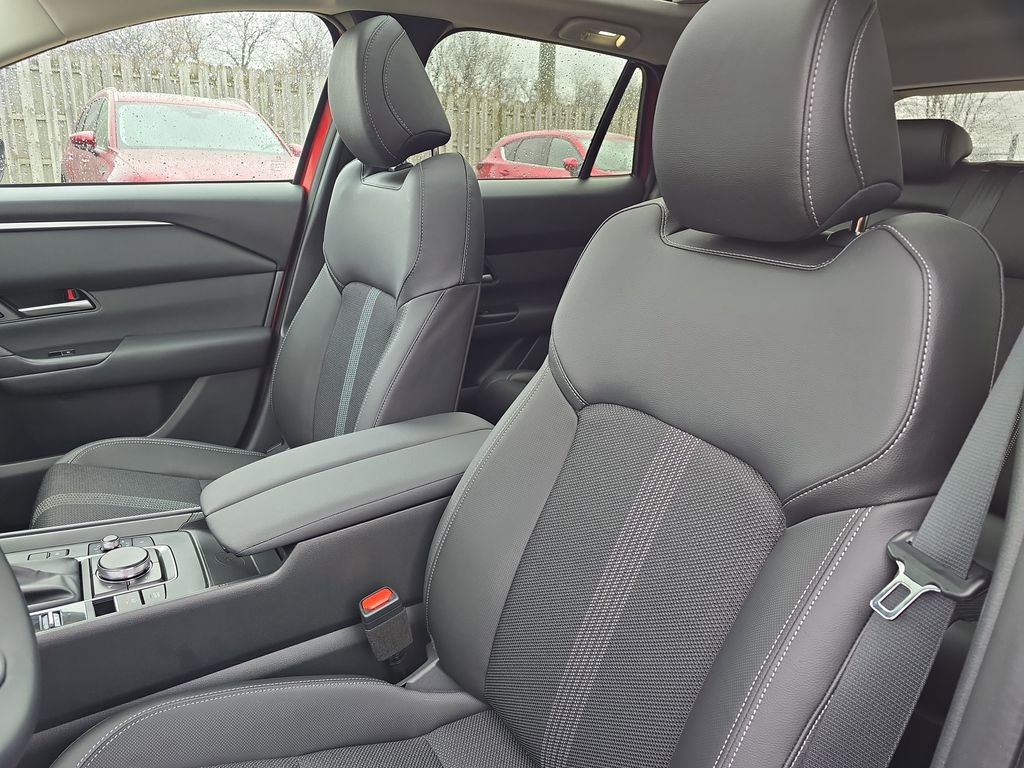 New 2026 MAZDA CX-50 2.5 Hybrid w/ Preferred Pkg image 13