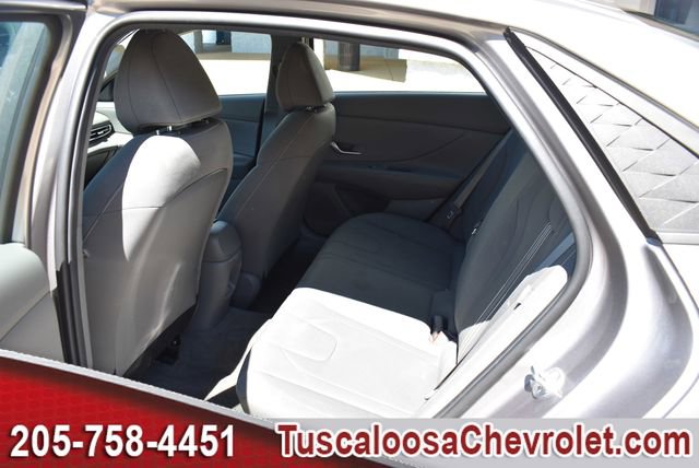 Used 2024 Hyundai Elantra SEL FWD image 19