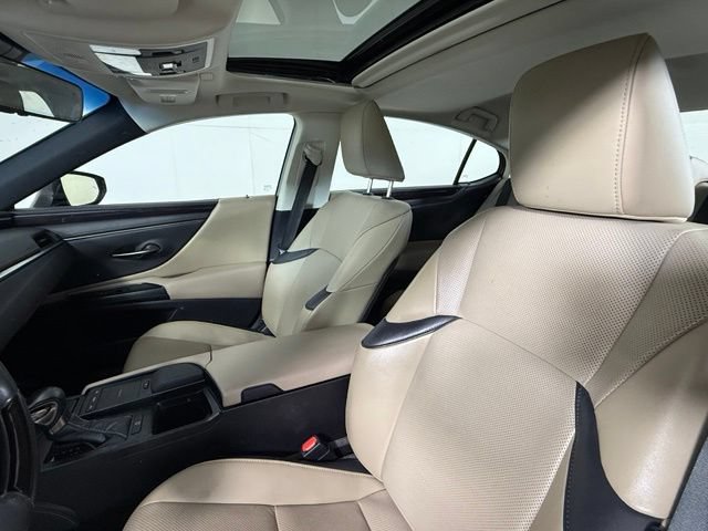 Used 2020 Lexus ES 350 w/ Premium Package FWD image 16