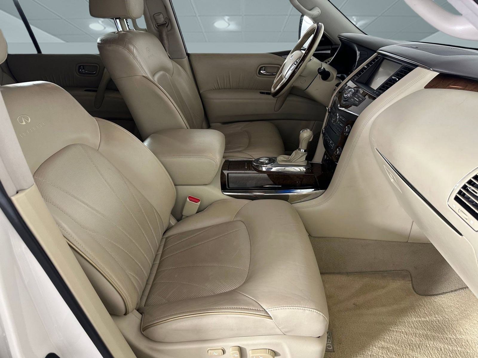 Used 2014 INFINITI QX80 2WD w/ Deluxe Touring Package image 22