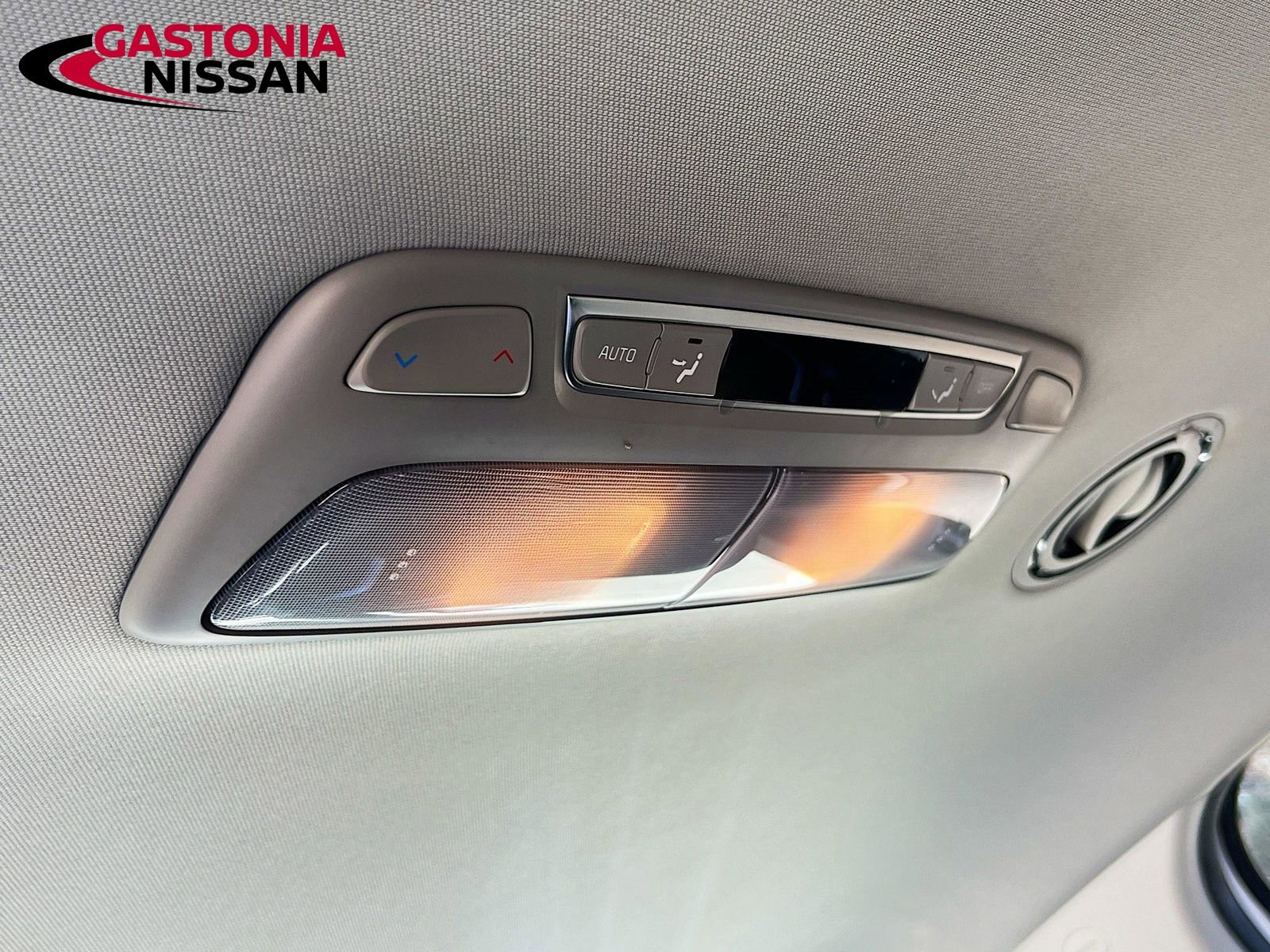 Used 2023 Kia Telluride LX image 34