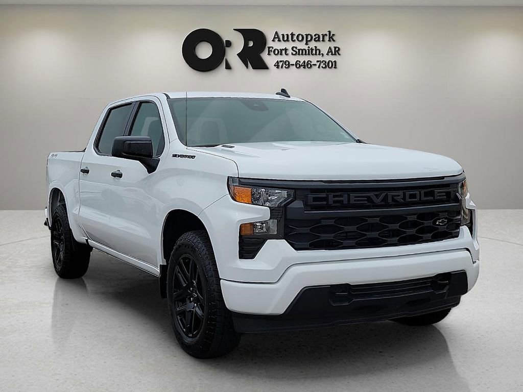 Used 2025 Chevrolet Silverado 1500 Custom w/ LPO, Dark Essentials Package