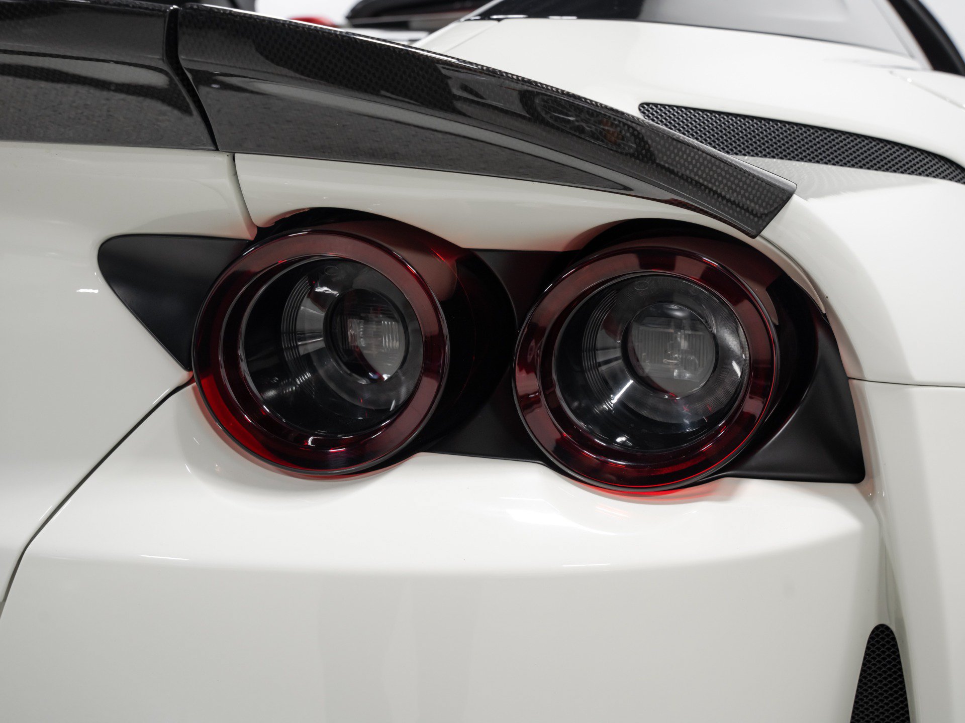 Used 2023 Ferrari 812 GTS RWD image 44