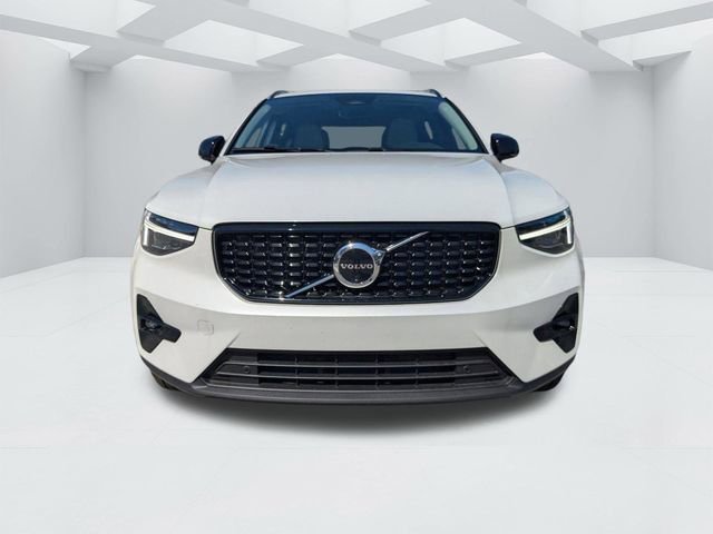 New 2026 Volvo XC40 B5 Ultra w/ Climate Package AWD/4WD image 11