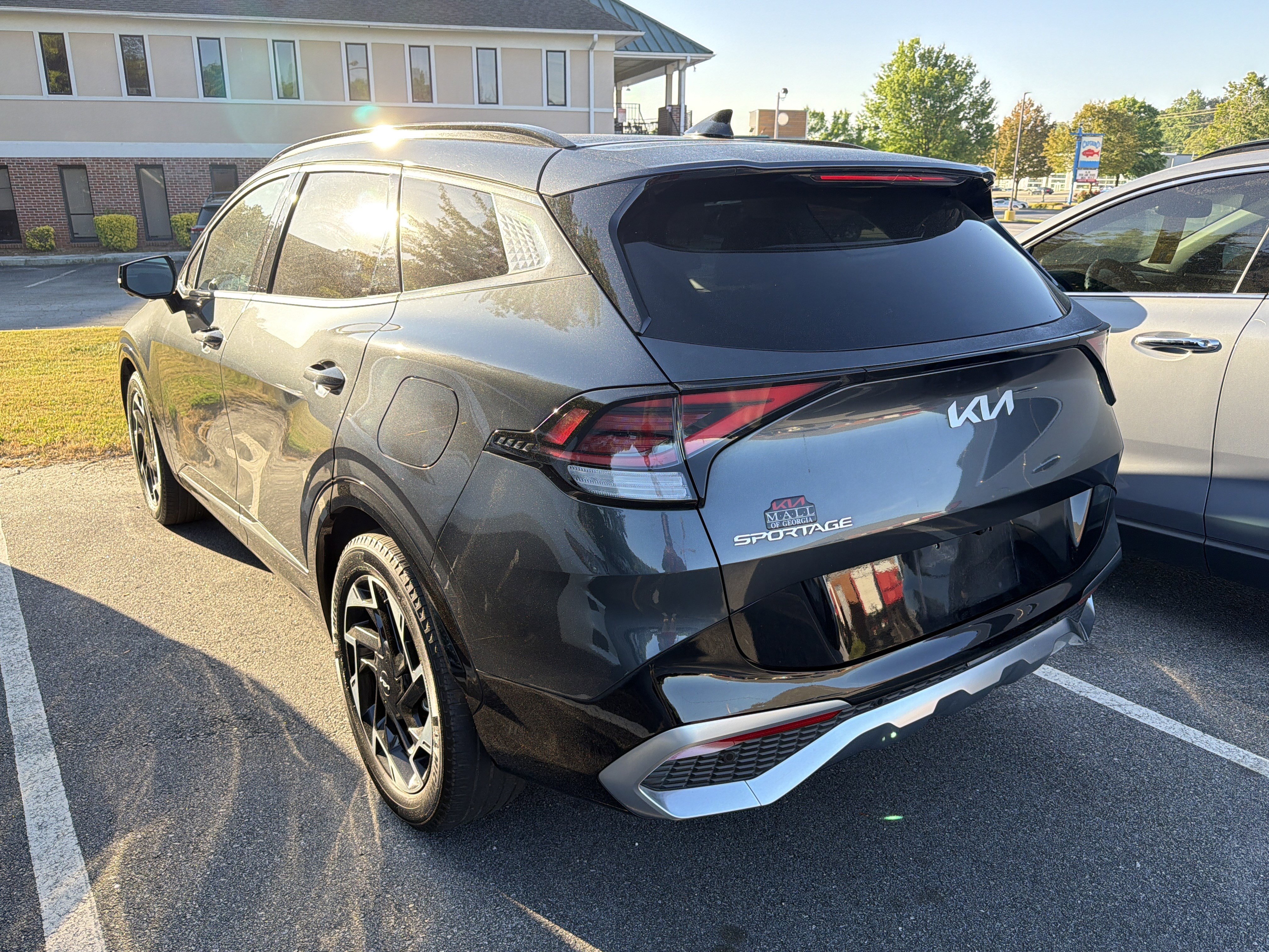 Used 2023 Kia Sportage SX image 6