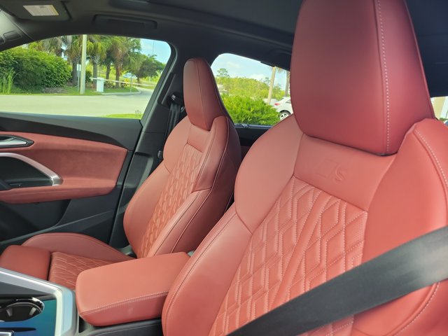 Certified 2025 Audi SQ5 Prestige AWD/4WD image 16