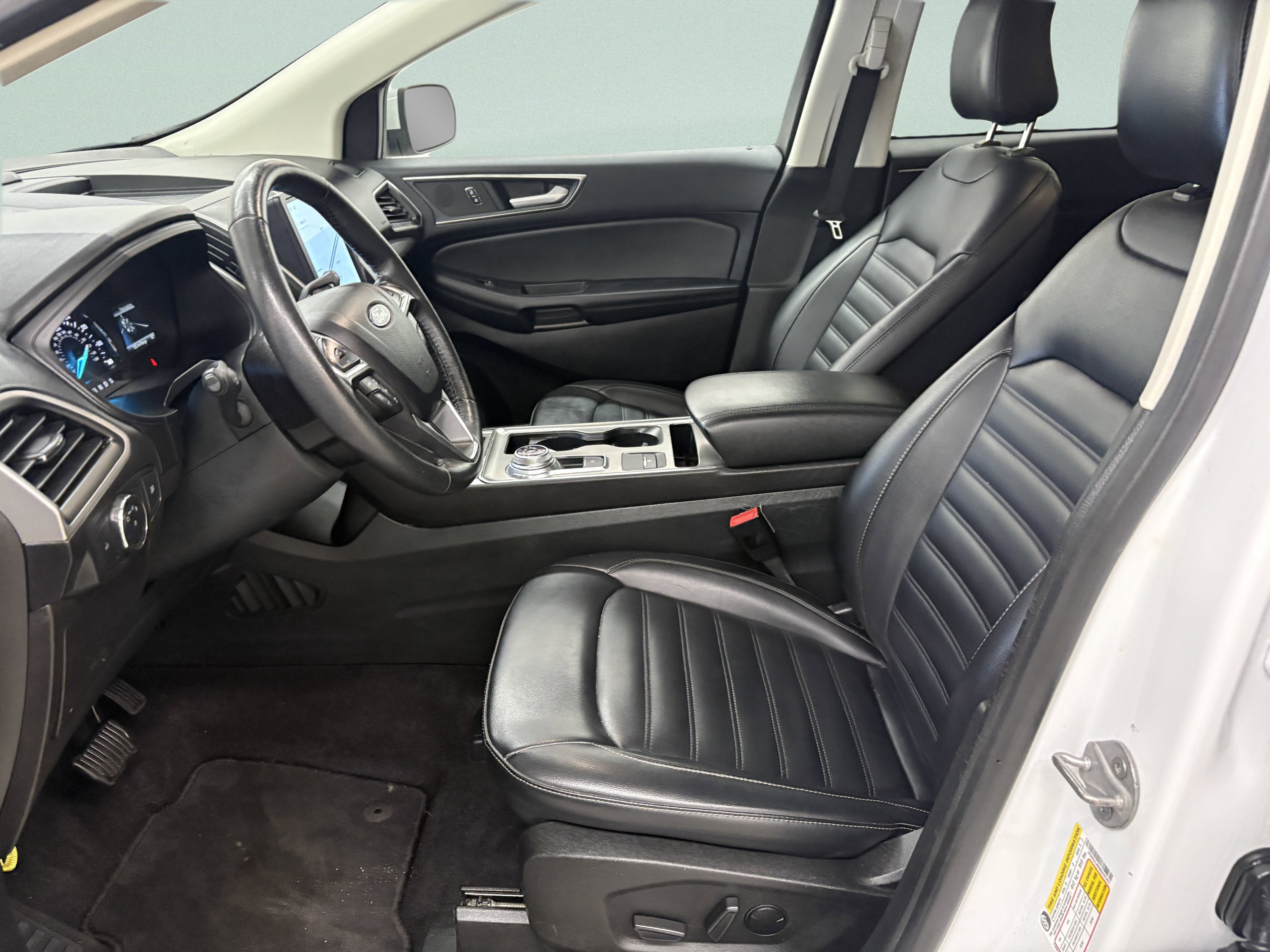 Used 2022 Ford Edge SEL AWD/4WD image 12