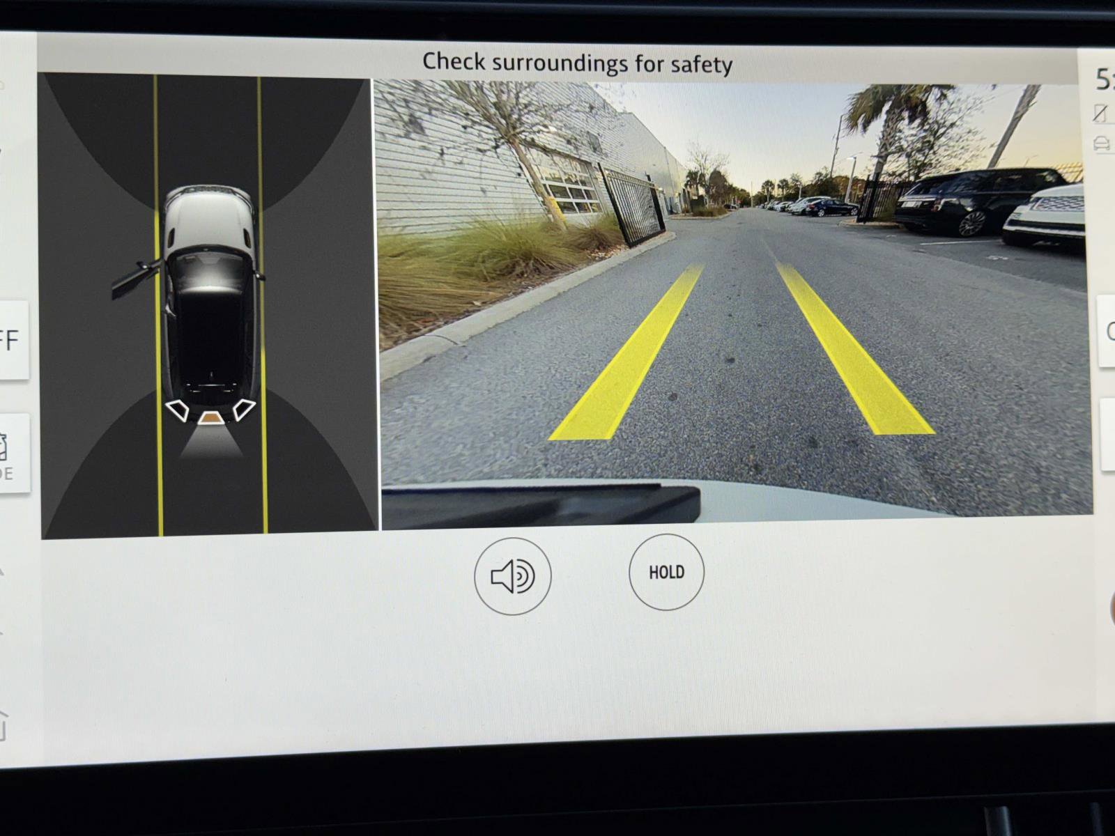 Used 2024 Land Rover Range Rover Velar Dynamic SE image 25